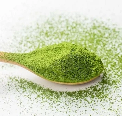 Obsahuje Matcha kofein? Jak si vybrat Premium Matcha Powder